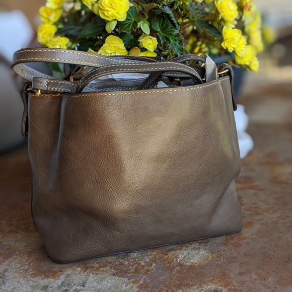 *SOLD* D & B Florentine Brenna Small Satchel - Picture 2 of 7